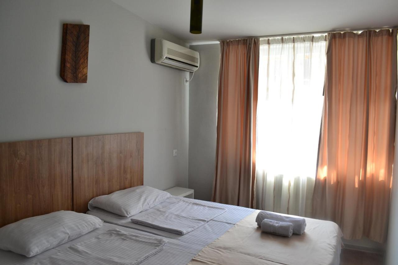 Hotel Rustaveli 36 Тбилиси Экстерьер фото